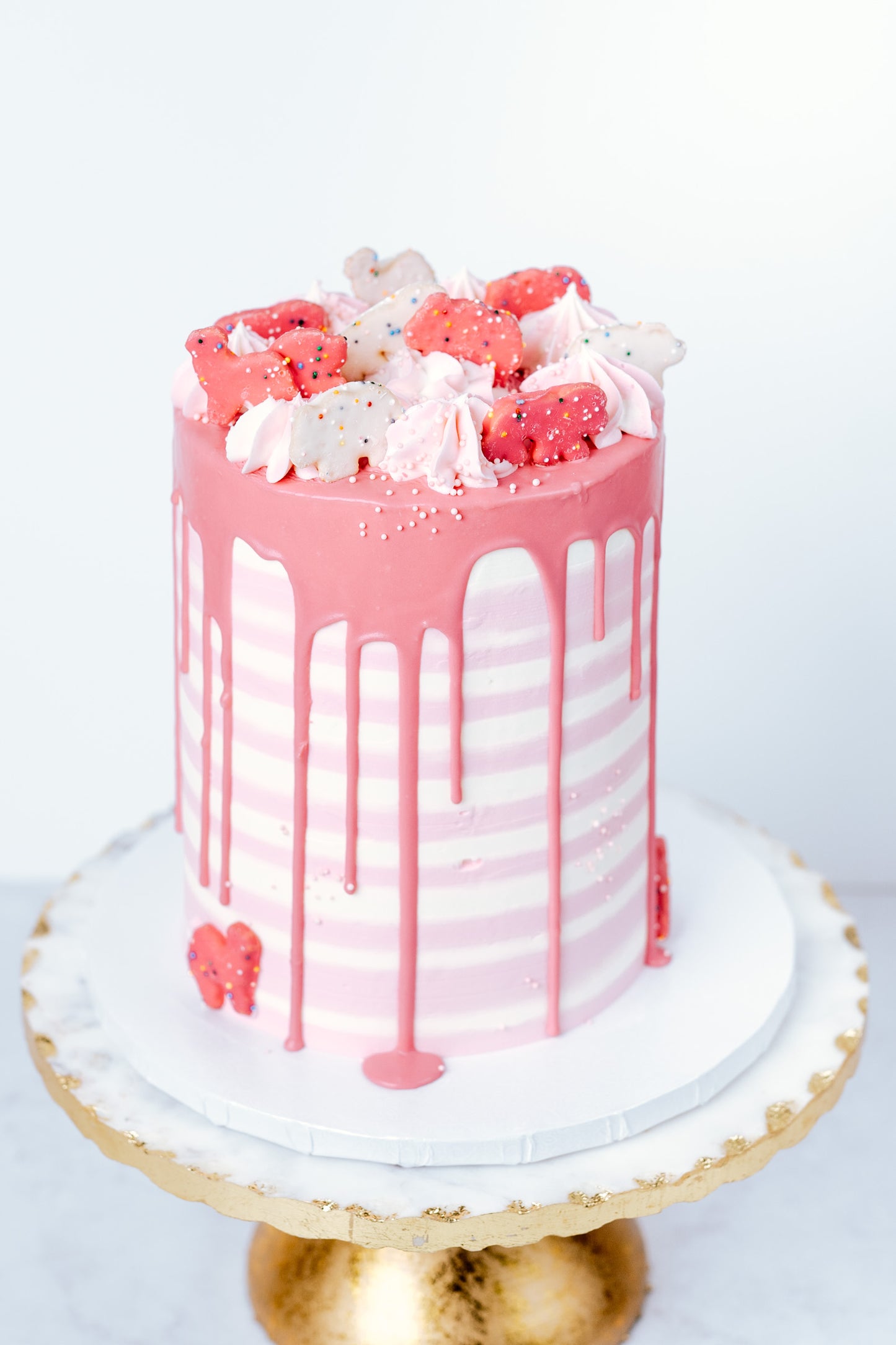 Frosted Animal Cracker Cake