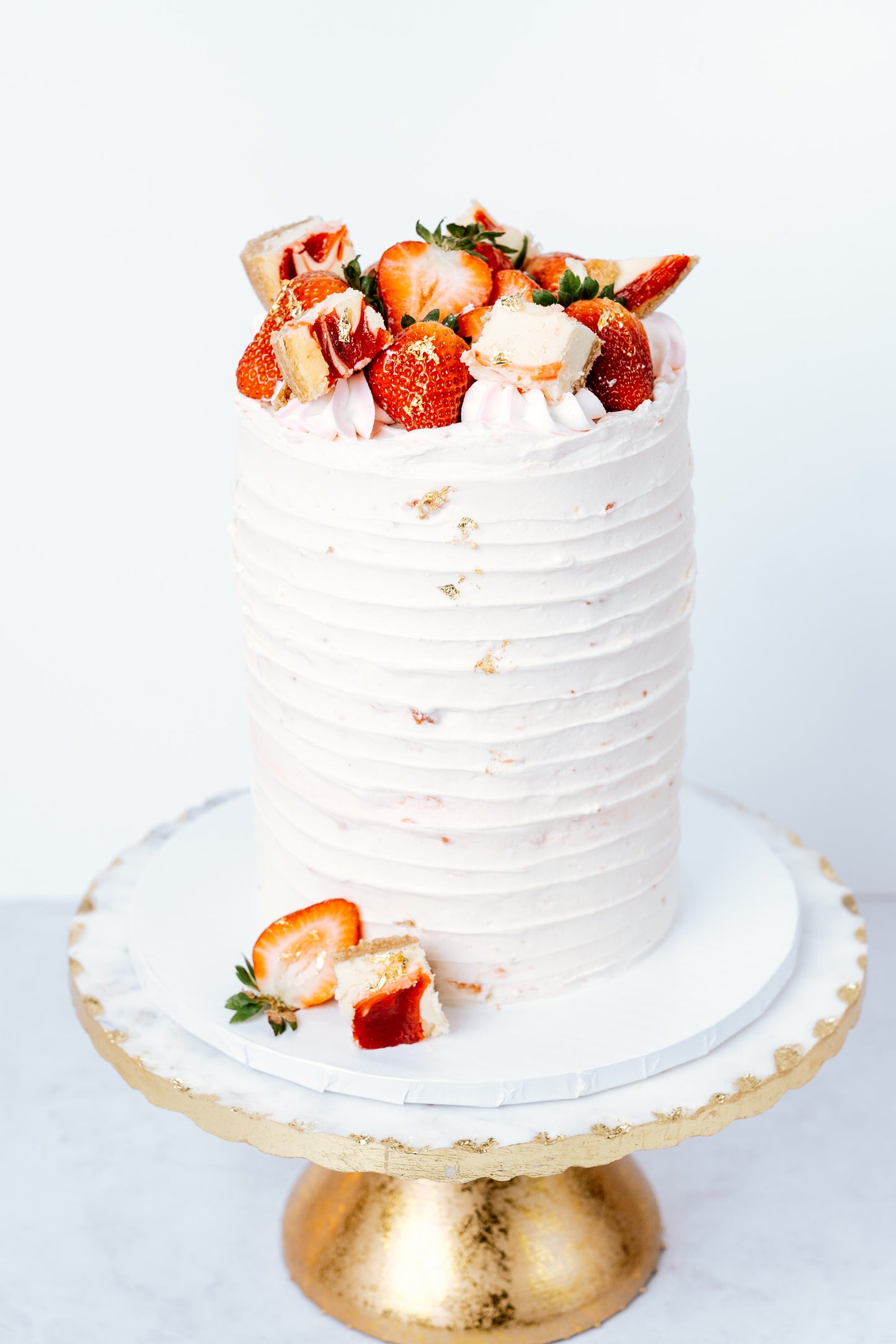 Strawberry Cheesecake Cake