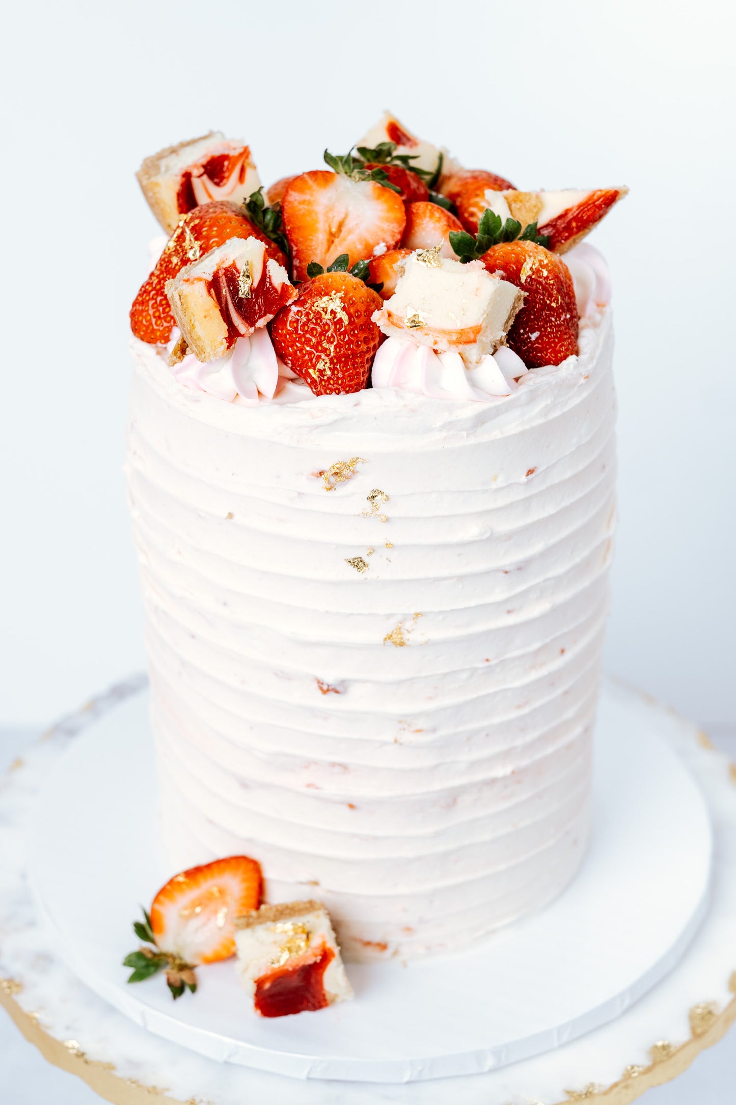 Strawberry Cheesecake Cake