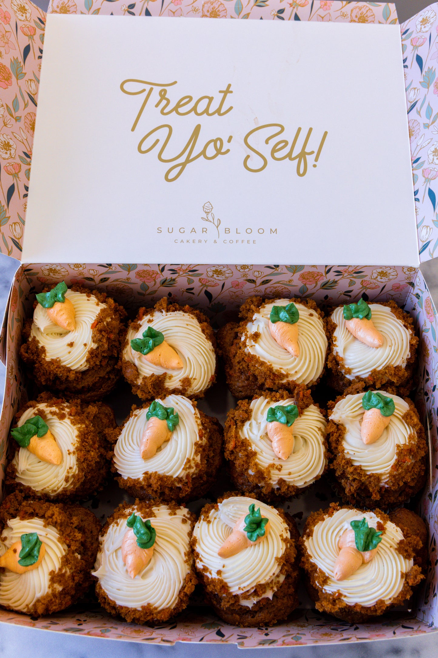 Carrot cake cupcakes