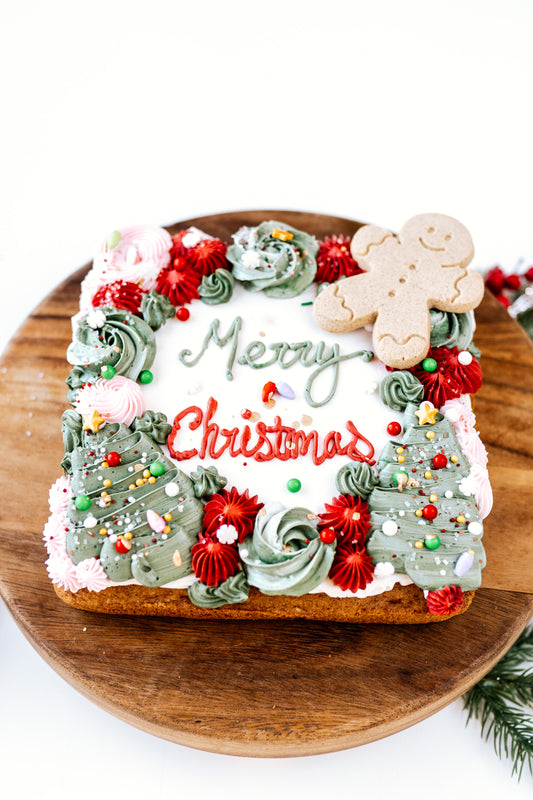 Pumpkin cake with cream cheese frosting