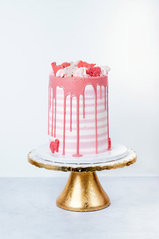 Frosted Animal Cracker Cake