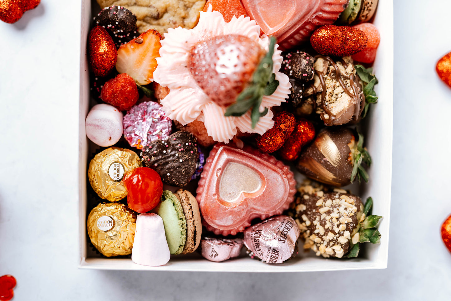 Valentines Edition Mixed dessert box